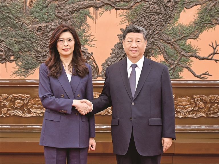 习近平总书记会见中国国民党主席郑丽文