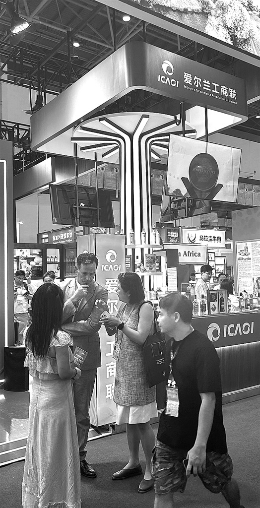 在消博会,感受中国对外开放的时代脉动 在消博会,感受中国对外开放的时代脉动