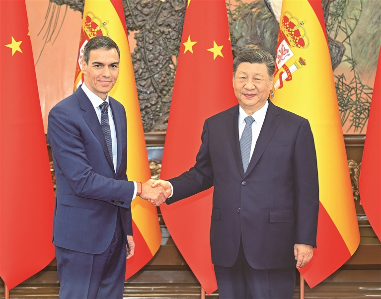 习近平会见西班牙首相桑切斯 习近平会见西班牙首相桑切斯