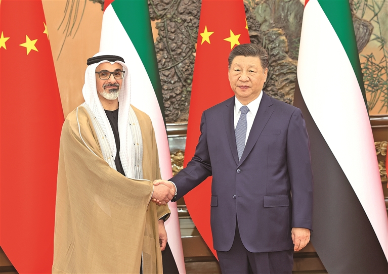 习近平会见阿联酋阿布扎比王储哈立德 习近平会见阿联酋阿布扎比王储哈立德