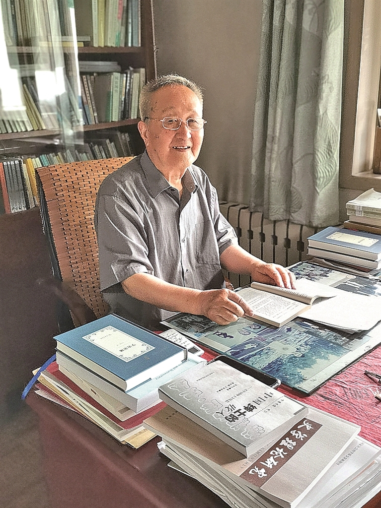 【人民需要这样的教育家33】马克垚：师者其大，甘为后梯