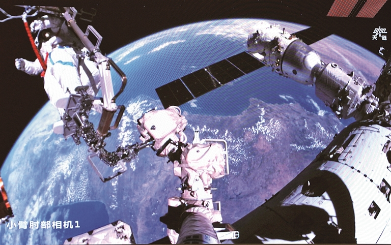 神二十一乘组完成第三次出舱