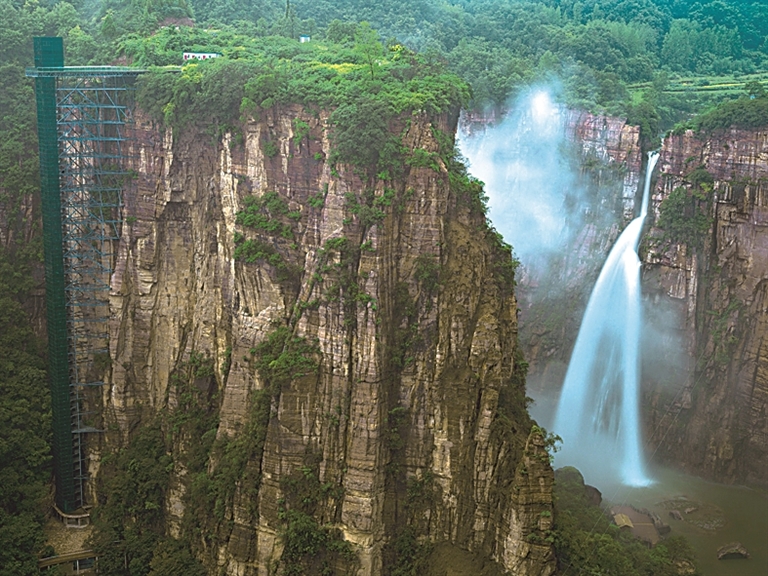 太行深处觅奇观