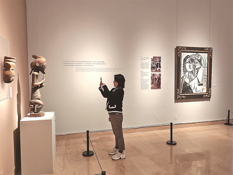 走进非洲木雕的广袤世界