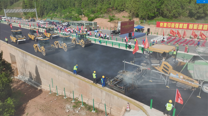 党建领航筑匠心 智慧建造启新程