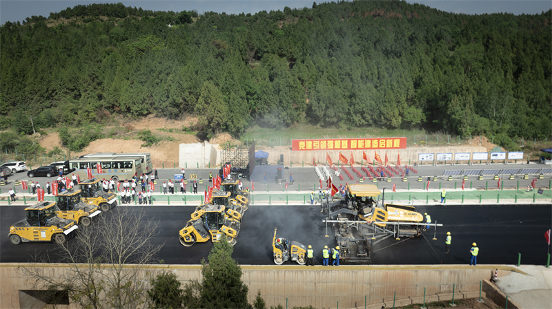 党建领航筑匠心 智慧建造启新程