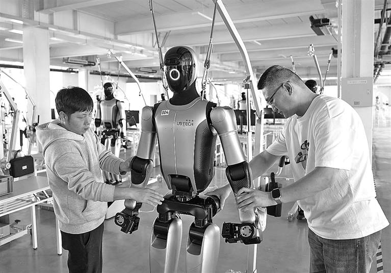 河北秦皇岛：助推机器人产业加速升级