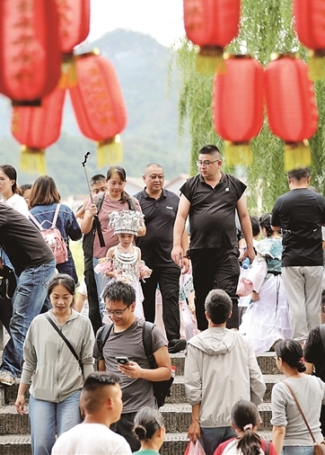 门票“做减法”，文旅“添活力”——透视景区免票现象
