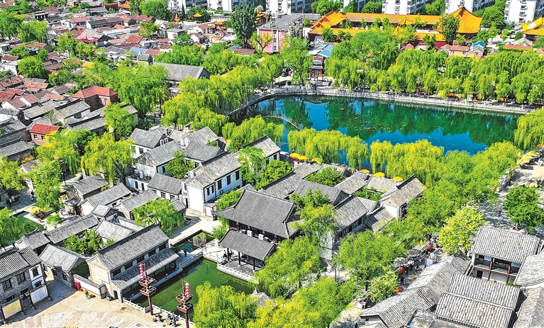 山东济南芙蓉街—百花洲:一泉一巷承古风 半城烟火续韶光 山东济南芙蓉街—百花洲:一泉一巷承古风 半城烟火续韶光