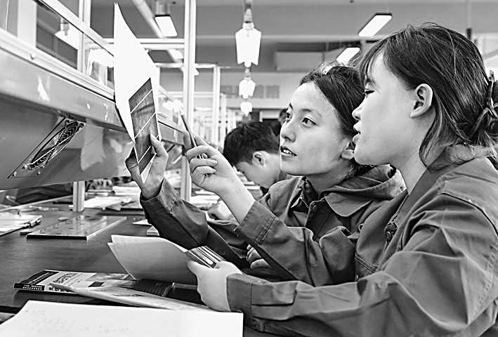 前沿技术进入职教课堂，如何“一路畅达”
