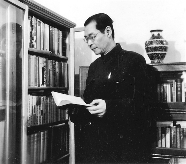 【文艺经典的光明印迹】光明日报上，焦菊隐话剧探索履痕犹新