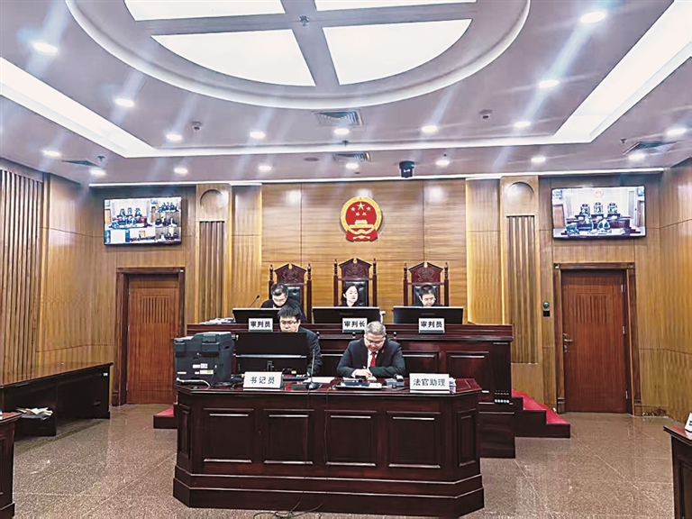 法槌起落间，青春作答时——新时代青年法官的法治答卷