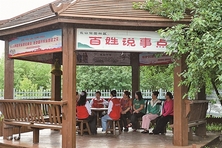 牢记嘱托，把群众的事一件一件办好