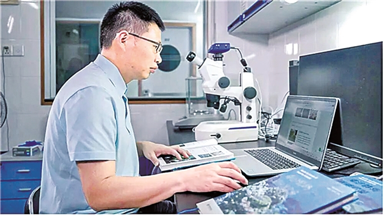 用心用情 守护山水 用心用情 守护山水