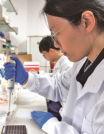 凭硬核实践成果也可获学位 研究生毕业,论文不再是必选项 凭硬核实践成果也可获学位 研究生毕业,论文不再是必选项