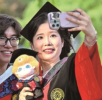 凭硬核实践成果也可获学位 研究生毕业,论文不再是必选项 凭硬核实践成果也可获学位 研究生毕业,论文不再是必选项