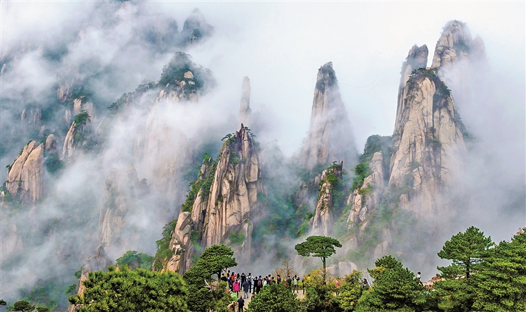 三清山世界地质公园：云中峰林的时光之书