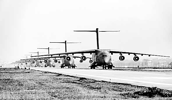 “飞到梦想那么高，飞向信念那么远”——记空军航空兵某团