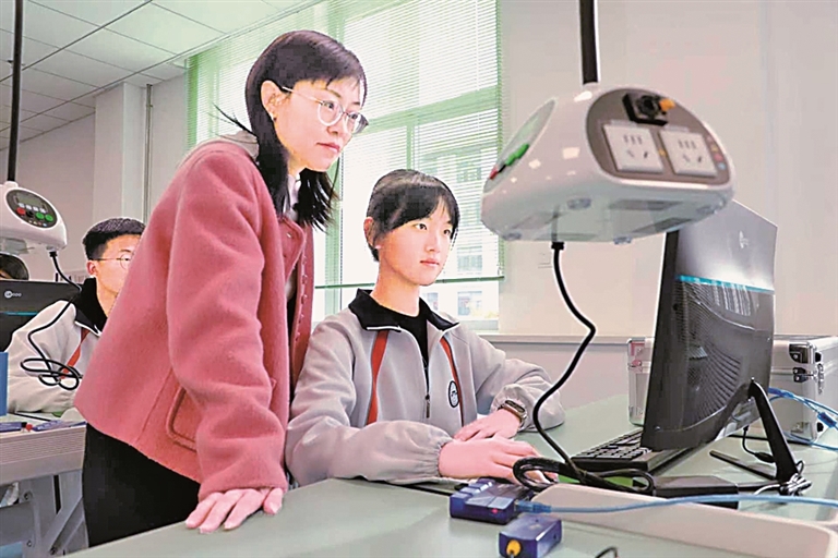 让县域学子在家门口上好学——甘肃促进城乡基础教育协调发展 让县域学子在家门口上好学——甘肃促进城乡基础教育协调发展