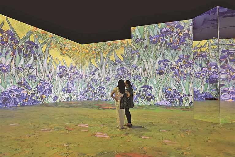 沉浸式走入梵高的艺术世界 广东省博物馆开启首个数字艺术展 沉浸式走入梵高的艺术世界 广东省博物馆开启首个数字艺术展