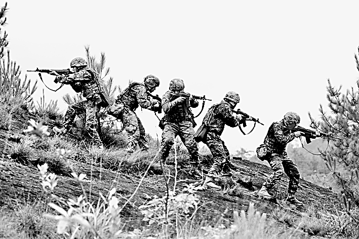 赓续长征薪火 锤炼忠诚尖兵——记武警江西总队赣州支队瑞金中队 赓续长征薪火 锤炼忠诚尖兵——记武警江西总队赣州支队瑞金中队