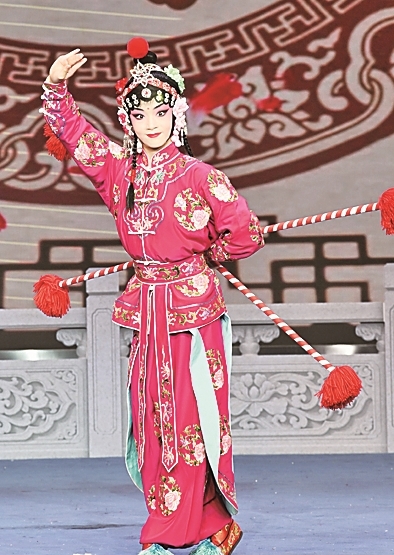 耕耘三十载 换得满庭芳——第30届“中国少儿戏曲小梅花荟萃”展演活动印象 耕耘三十载 换得满庭芳——第30届“中国少儿戏曲小梅花荟萃”展演活动印象