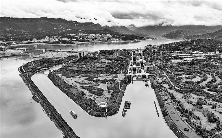 三峡枢纽2026年通过量已达1亿吨