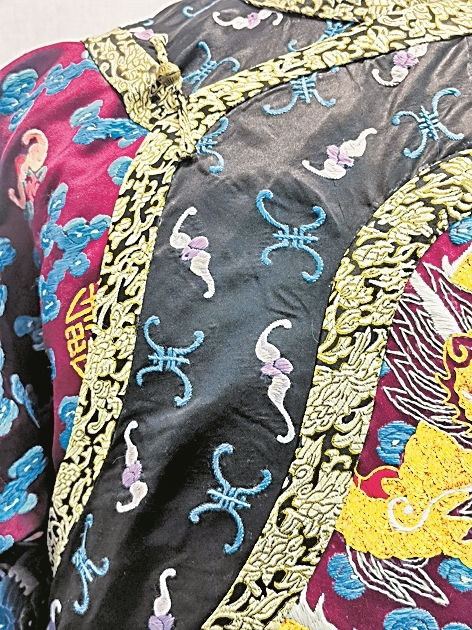 读懂传统戏服图案中的文化密码 读懂传统戏服图案中的文化密码
