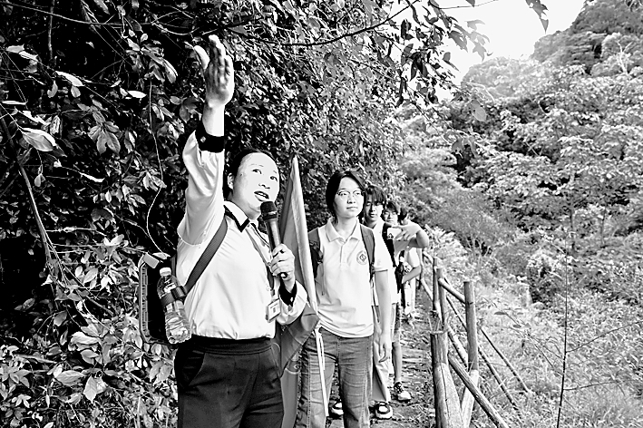 重走长征路,看山河日新、精神永存 重走长征路,看山河日新、精神永存