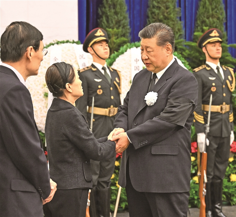 朱镕基同志遗体在京火化