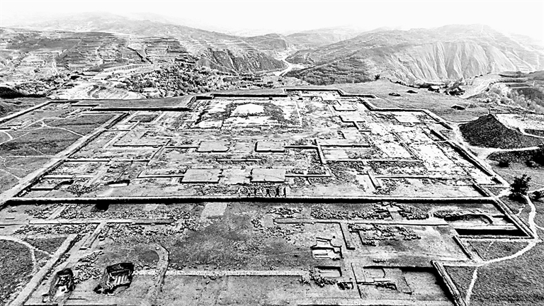 秦汉时期中枢体制与军制变化 秦汉时期中枢体制与军制变化