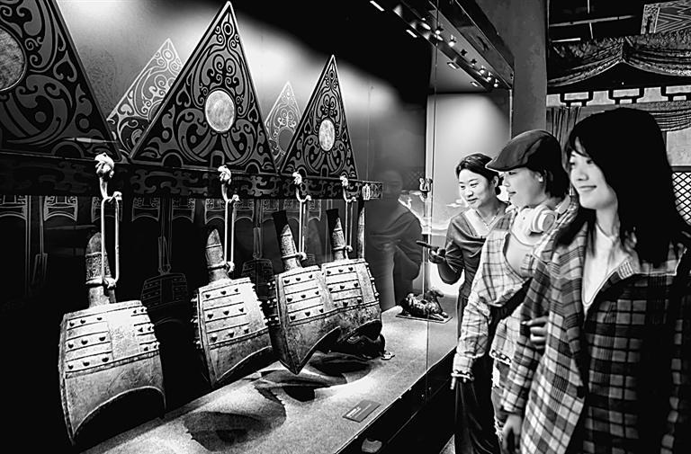 秦汉时期中枢体制与军制变化 秦汉时期中枢体制与军制变化