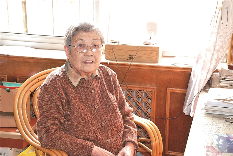 【人民需要这样的教育家㊴】田本娜:在孩子心里“种”汉字 【人民需要这样的教育家㊴】田本娜:在孩子心里“种”汉字
