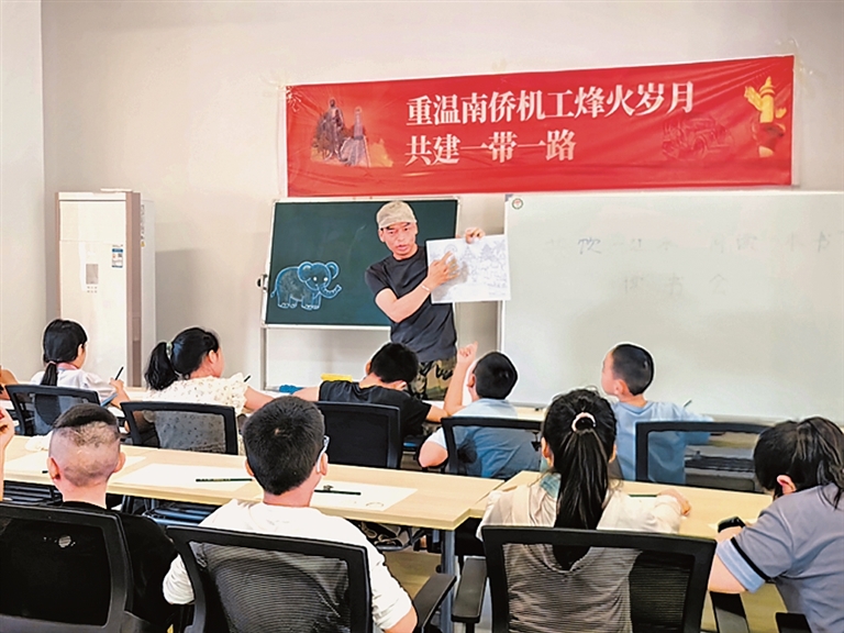 架起跨越八千里山河的“彩虹”——云南省打造兴滇润边新时代文明实践带 架起跨越八千里山河的“彩虹”——云南省打造兴滇润边新时代文明实践带