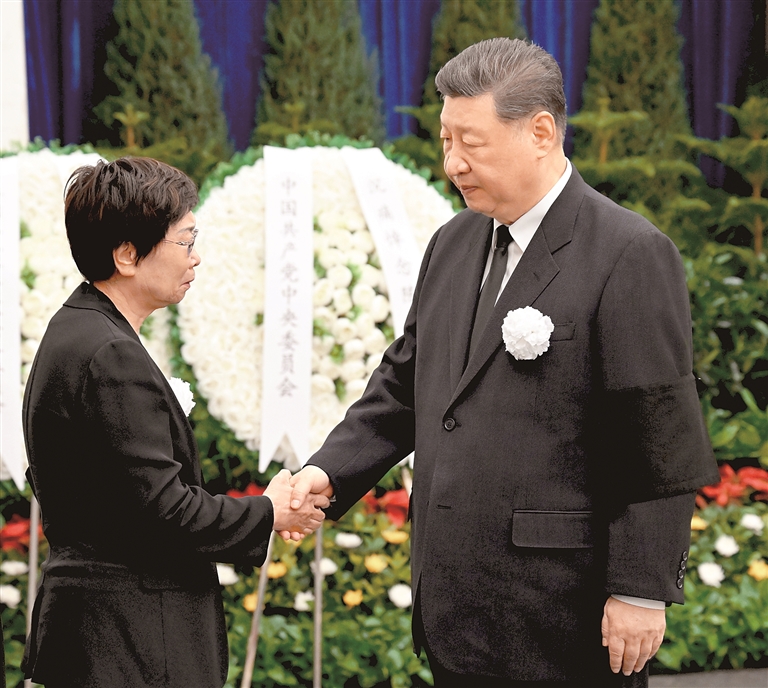 陈武同志遗体在京火化 陈武同志遗体在京火化