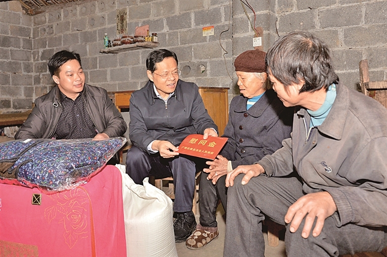 陈武同志生平 陈武同志生平