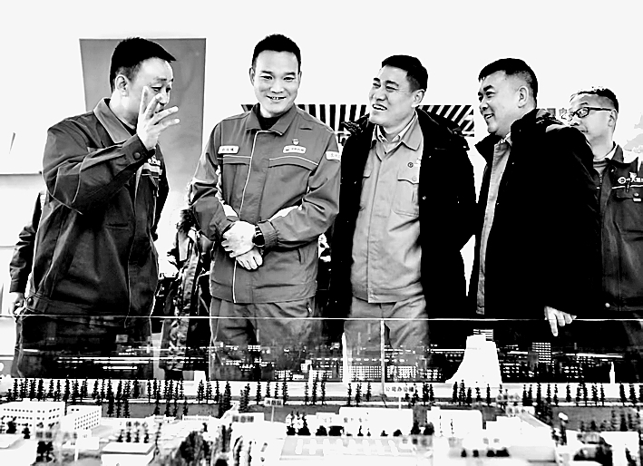 “点对点”帮扶 “面对面”传艺——“劳模工匠助企行”活动取得积极进展
