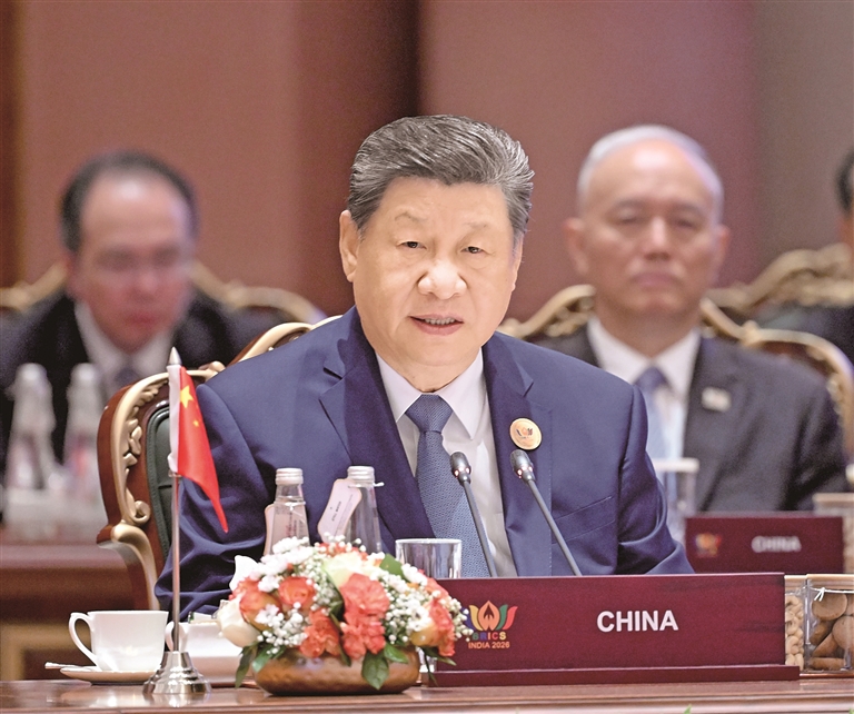 习近平出席金砖国家领导人第十八次会晤第一阶段会议并发表重要讲话 习近平出席金砖国家领导人第十八次会晤第一阶段会议并发表重要讲话
