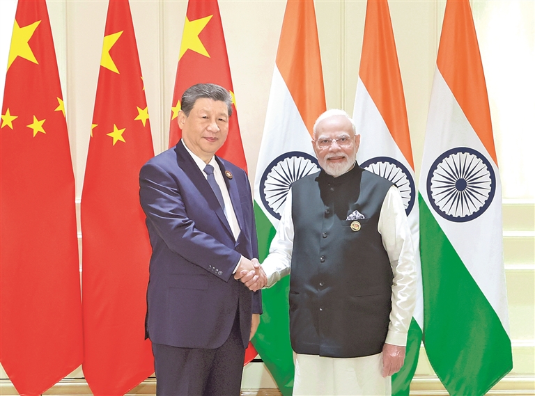 习近平会见印度总理莫迪 习近平会见印度总理莫迪