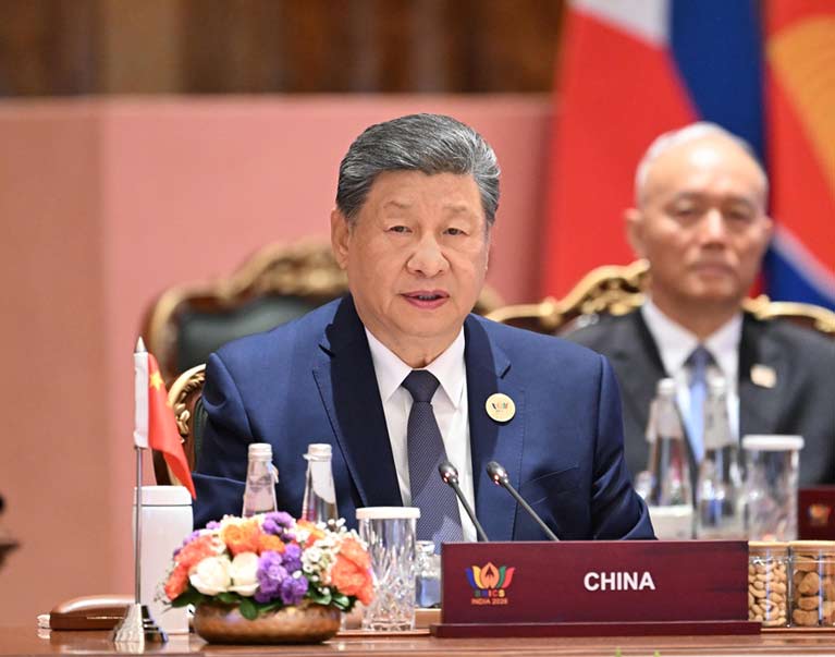 习近平出席金砖国家领导人第十八次会晤第二阶段会议并发表重要讲话 习近平出席金砖国家领导人第十八次会晤第二阶段会议并发表重要讲话