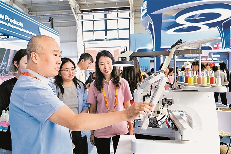 在AI“舞台”，遇见更“潮”非遗