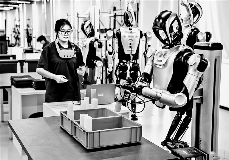 中国制造奋楫争“先” 中国制造奋楫争“先”