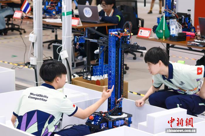 第48届世界技能大赛收官 热门赛项亮点频出 第48届世界技能大赛收官 热门赛项亮点频出