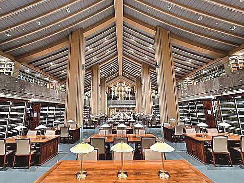 浙江大学图书馆:数字感和未来感散布每个角落 浙江大学图书馆:数字感和未来感散布每个角落