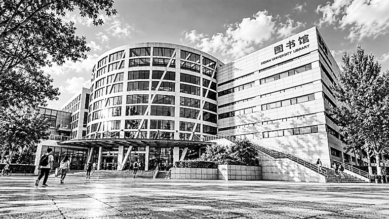西安电子科技大学图书馆:红色电波照亮第二课堂 西安电子科技大学图书馆:红色电波照亮第二课堂