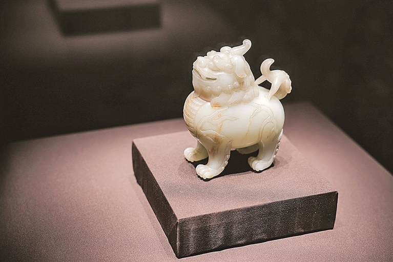 悉心护国宝 文脉续千秋——“故宫文物南迁纪念展”印象