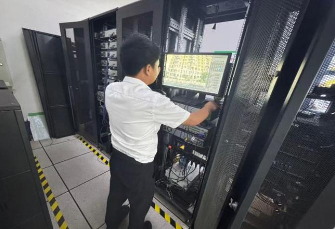 “高空CT”精准问诊 守护居民公共安全——江苏常州戚墅堰街道智能化排查高处隐患