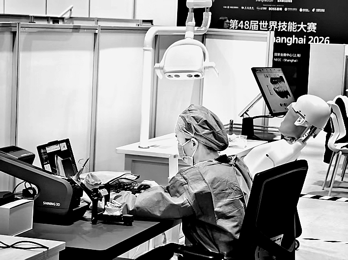 赛场练绝活 技能筑未来 赛场练绝活 技能筑未来