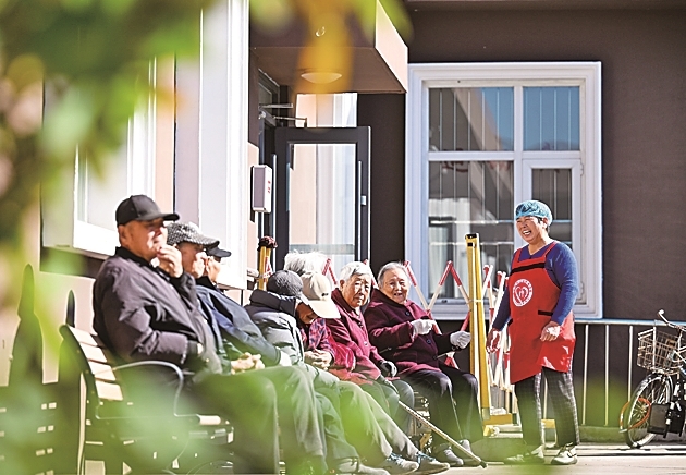 社区适老化改造:让养老服务直达家门 社区适老化改造:让养老服务直达家门