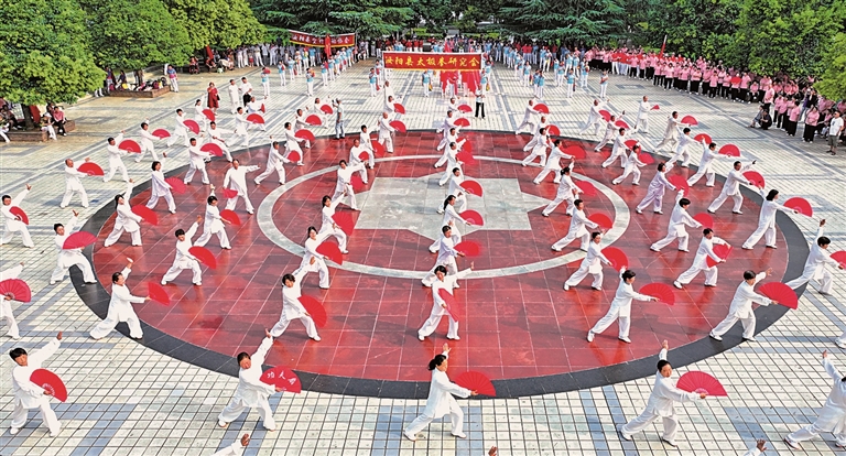 让全民健康成为温暖的民生底色 让全民健康成为温暖的民生底色